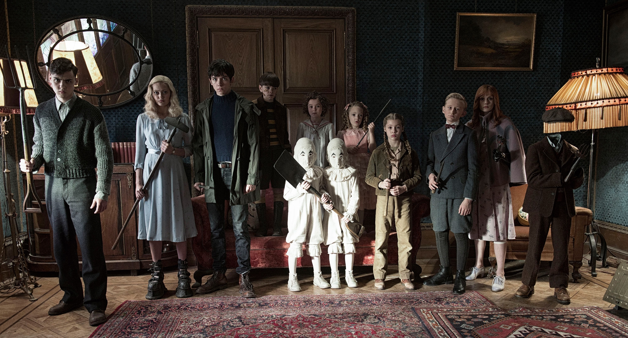 Trailer & Review:  Miss Peregrine's Home for Peculiar Children